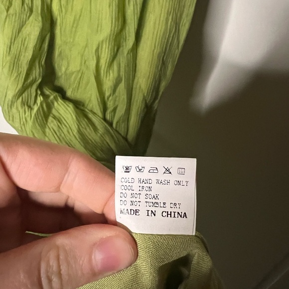 Showpo Roshina Puff Sleeve Midi Dress - Picture 9 of 12